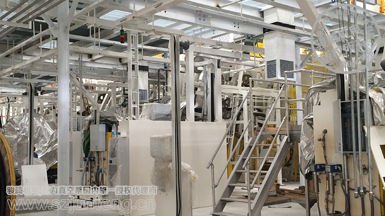 深圳駿騰機(jī)電壽力螺桿真空泵對(duì)制罐行業(yè)的應(yīng)用現(xiàn)場(chǎng)實(shí)拍2